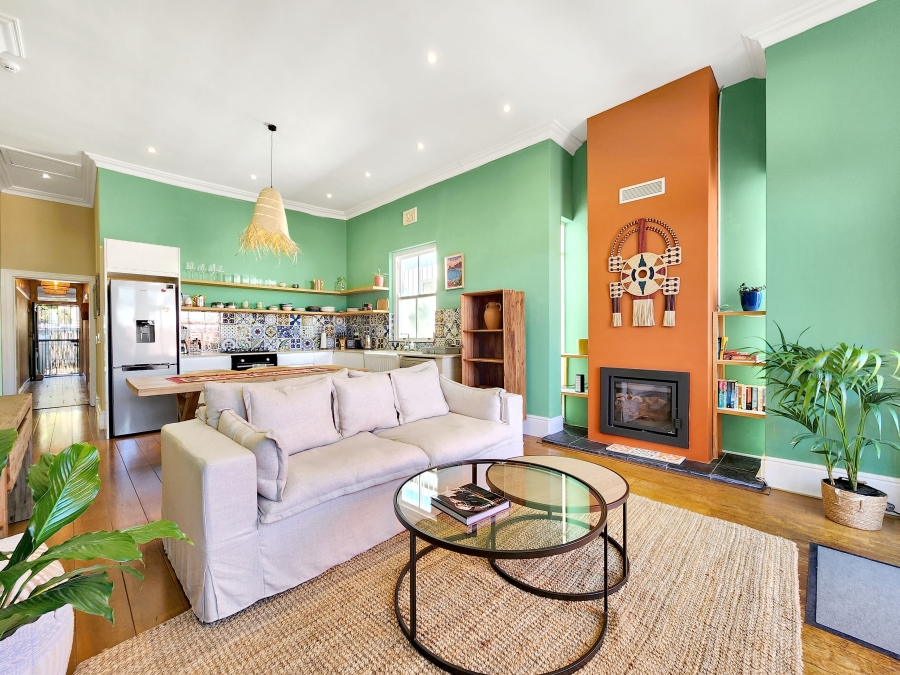 To Let 2 Bedroom Property for Rent in Vredehoek Western Cape